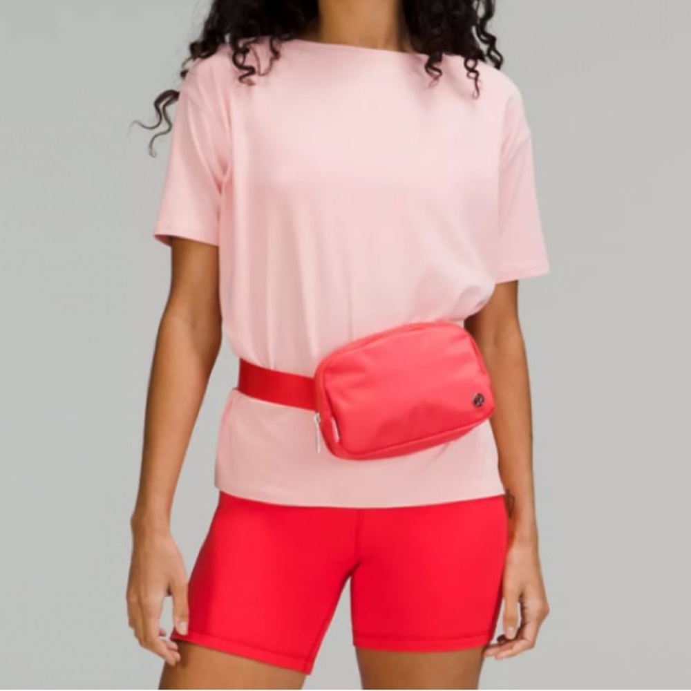 Lululemon Pale Raspberry Everywhere Belt Bag - Picture 2 of 10